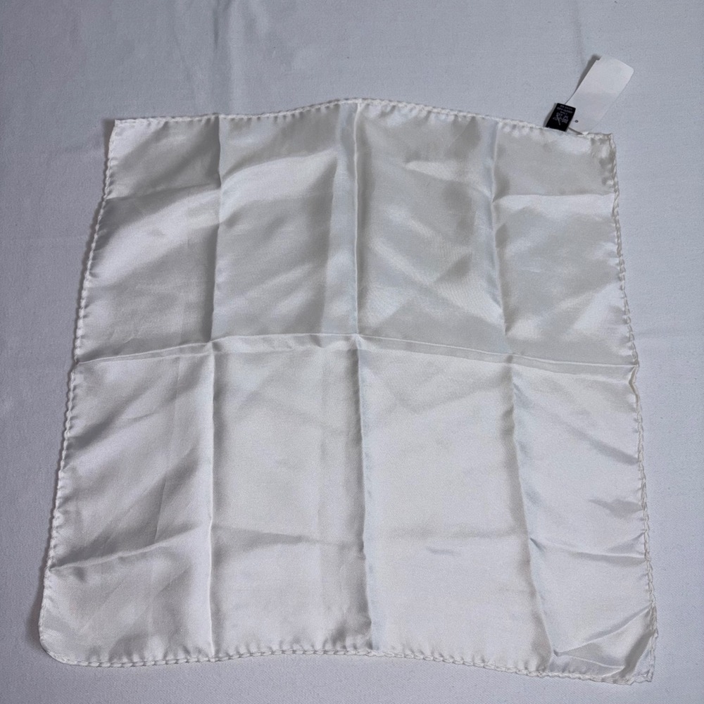Jos. A. Bank Pocket Square White New Silk Made in Italy Formal Satin Twill